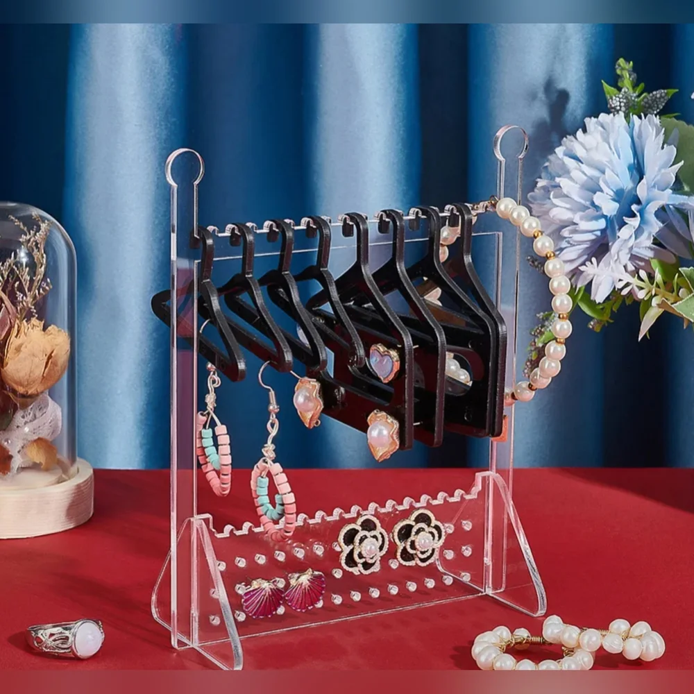 - Acrylic Black And Transparent Hanger Organizer For Jewelry. 8 Hangers